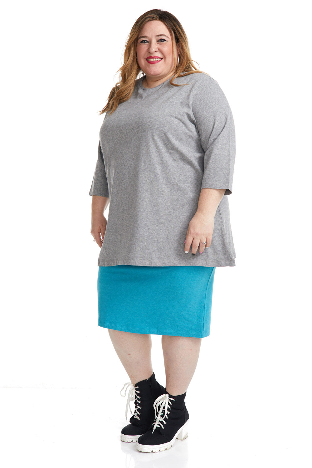Casual grey 3/4 sleeve baggy t-shirt for plus size women
