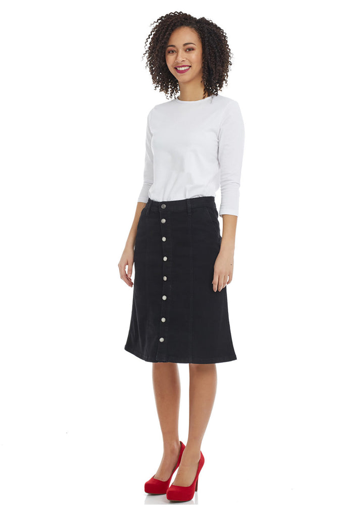 black modest flary denim skirt with pockets